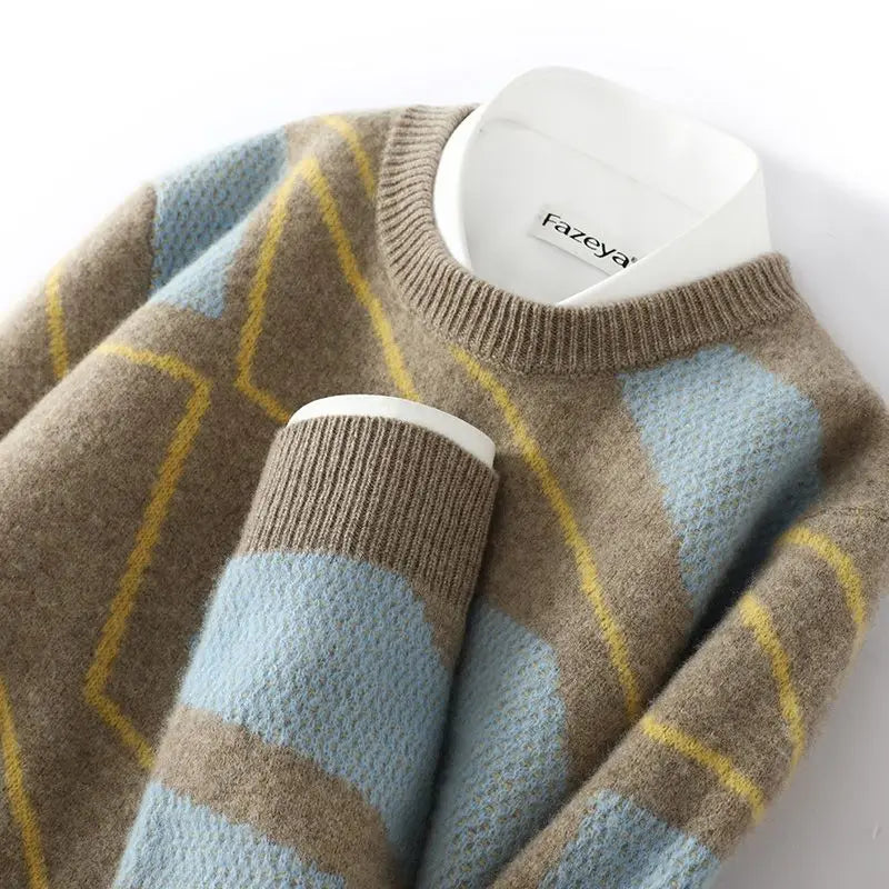 Men's Argyle Knit Crew Neck Sweater